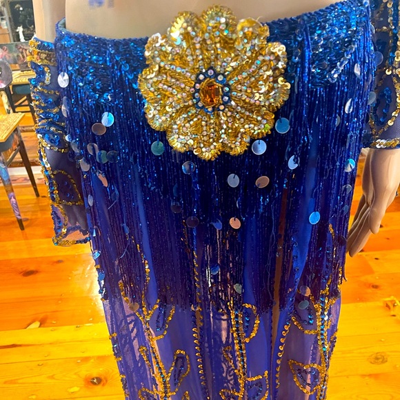 Designer Madame Abla Professional Egyptian bellydance costume Dark Blue & gold - Picture 2 of 16